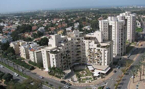 רמת השרון. מקום 2 // צילום: יהודית גרעין-כל, פיקיויקי